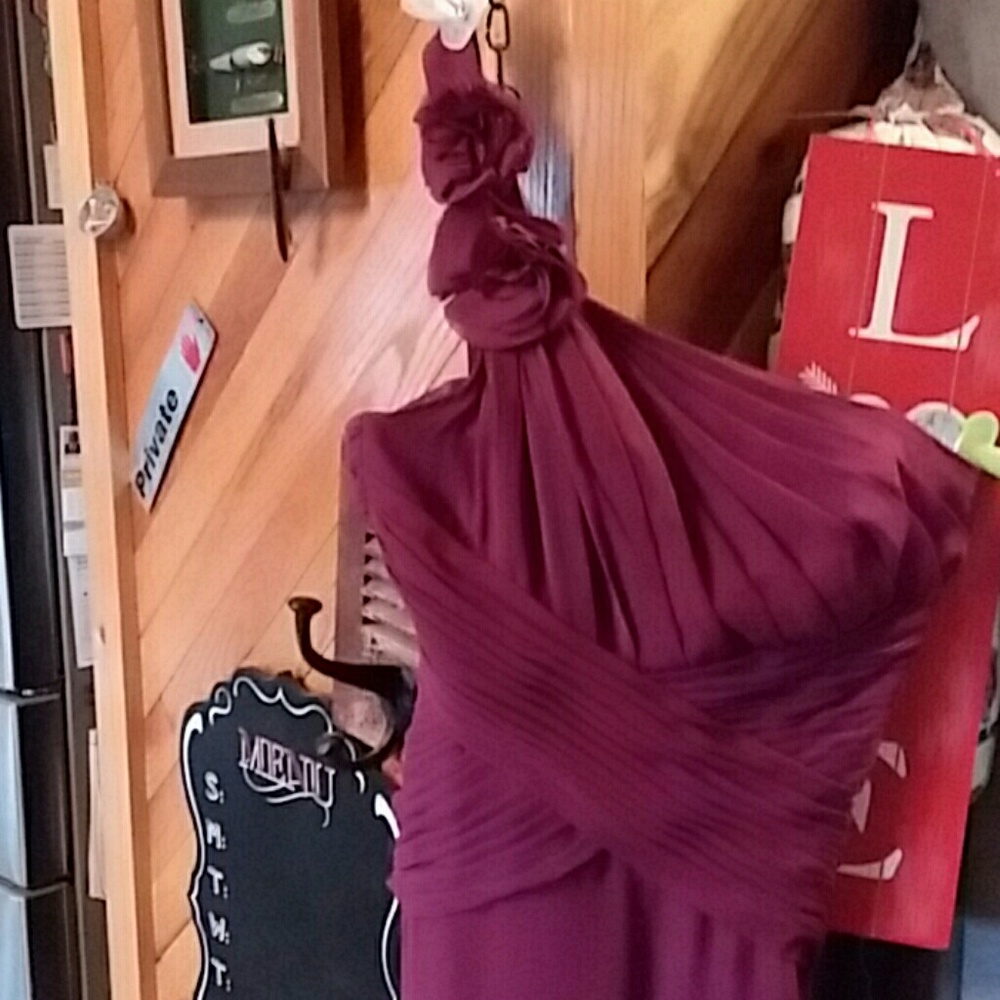 ❤ one shoulder strap beautiful long dress